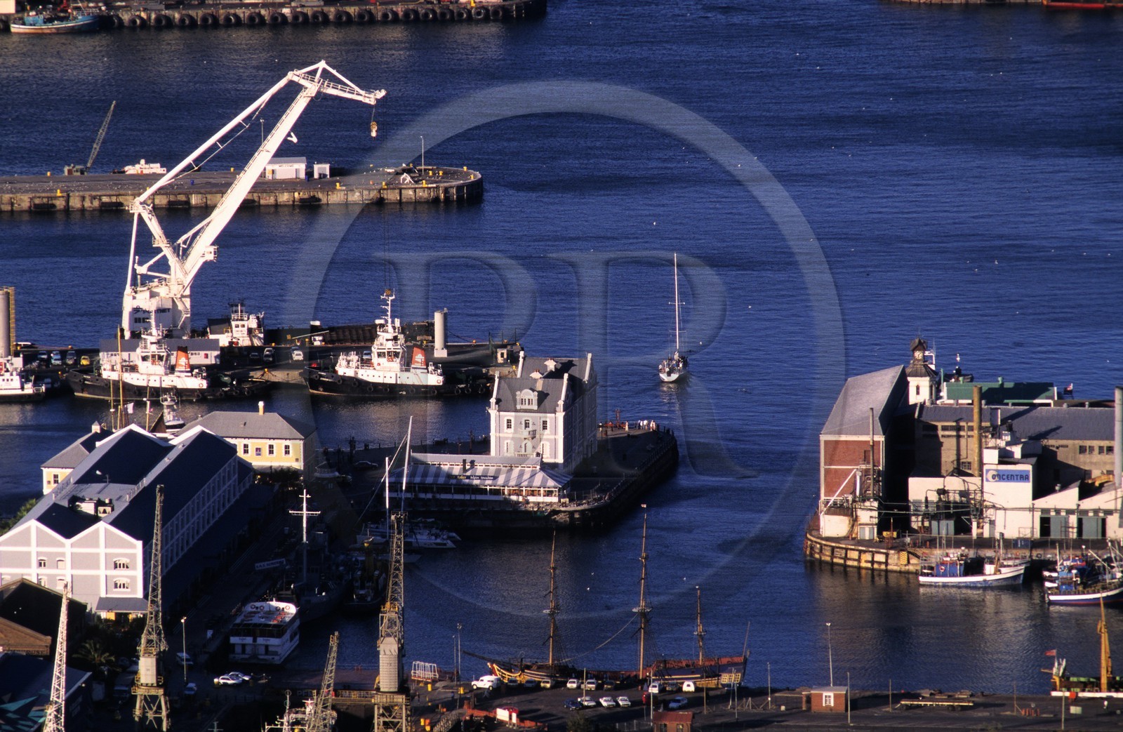 Afrique du Sud, péninsule du Cap, le port de Cape Town