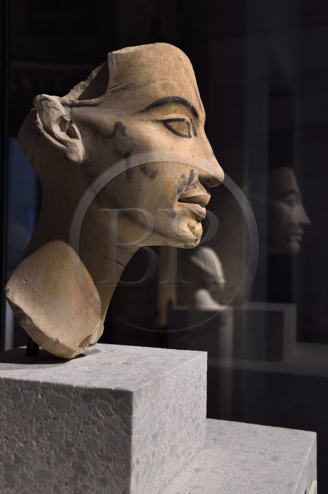 Germany, Berlin, Museum Island, listed as World Heritage by UNESCO, the Neues Museum, unfinished statue head of queen Nefertiti