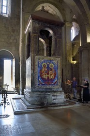 Georgia, Mtskheta Mtianeti region, Mtskheta, Svetitskhoveli cathedral, listed as World Heritage by UNESCO, A 17th century ciborium under which the robe of Jesus is said to have been buried