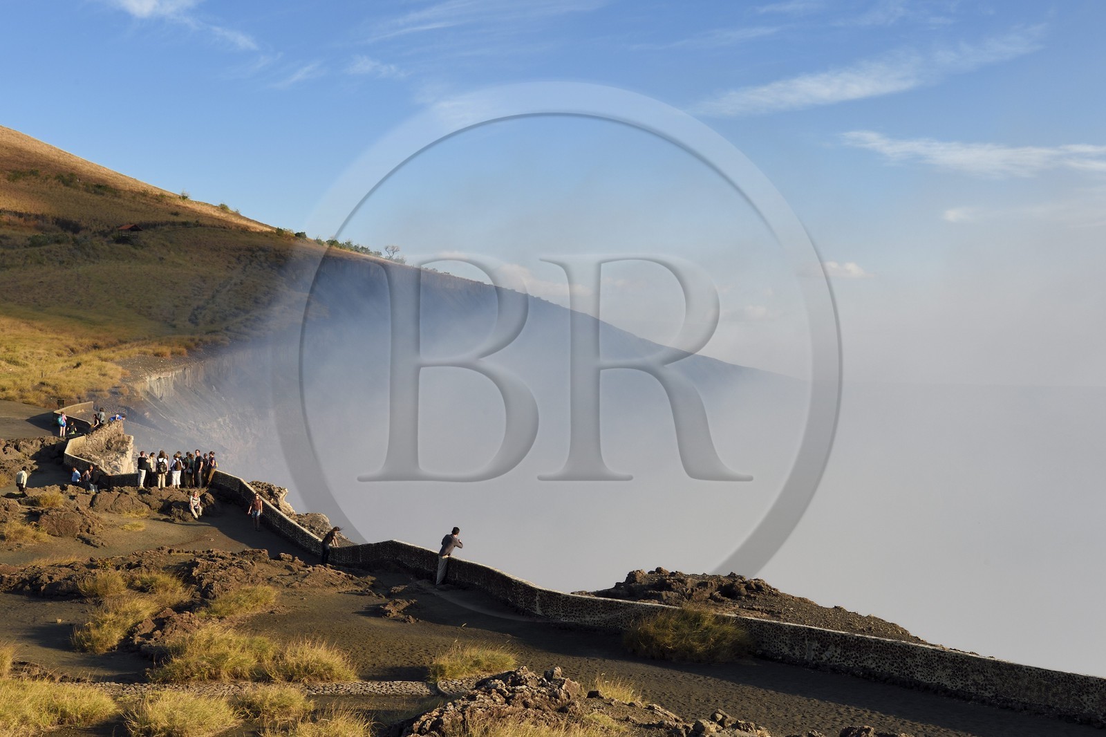 Nicaragua, Masaya, Parc national du Volcan Masaya (Parque Nacional Volcan Masaya), le cratère Santiago toujours actif
