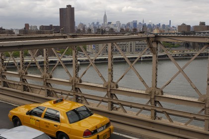 Etats-Unis, New York, Manhattan, le Pont de Brooklyn et le sud de Manhattan