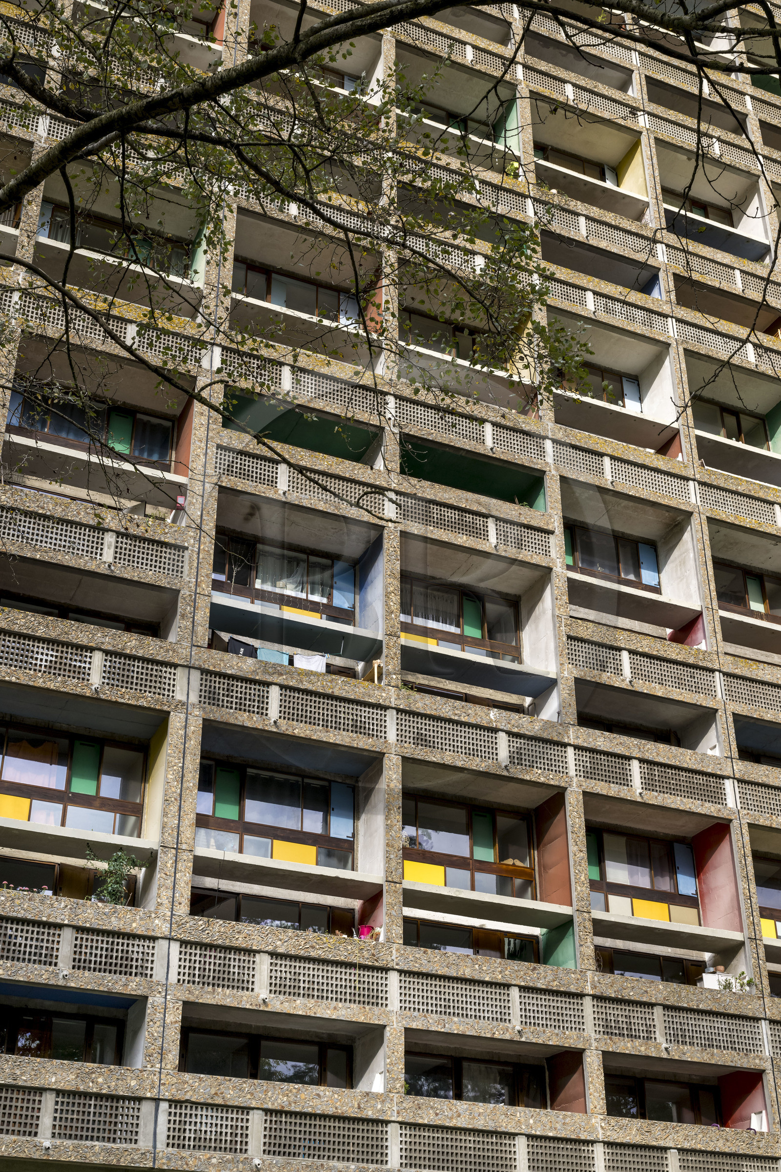 France, Loire-Atlantique (44), banlieue de Nantes, Rezé, la Maison Radieuse par l'architecte Le Corbusier, l'Unité d’Habitation de Nantes-Rezé est un immeuble de 294 appartements