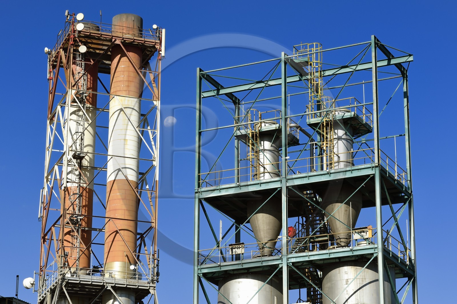 France, Ile de la Reunion, Saint-Louis, centrale thermique le Gol - Albioma qui produit de l'électricité avec les résidus de la canne à sucre pendant la campagne sucrière de l'usine sucrière du Gol