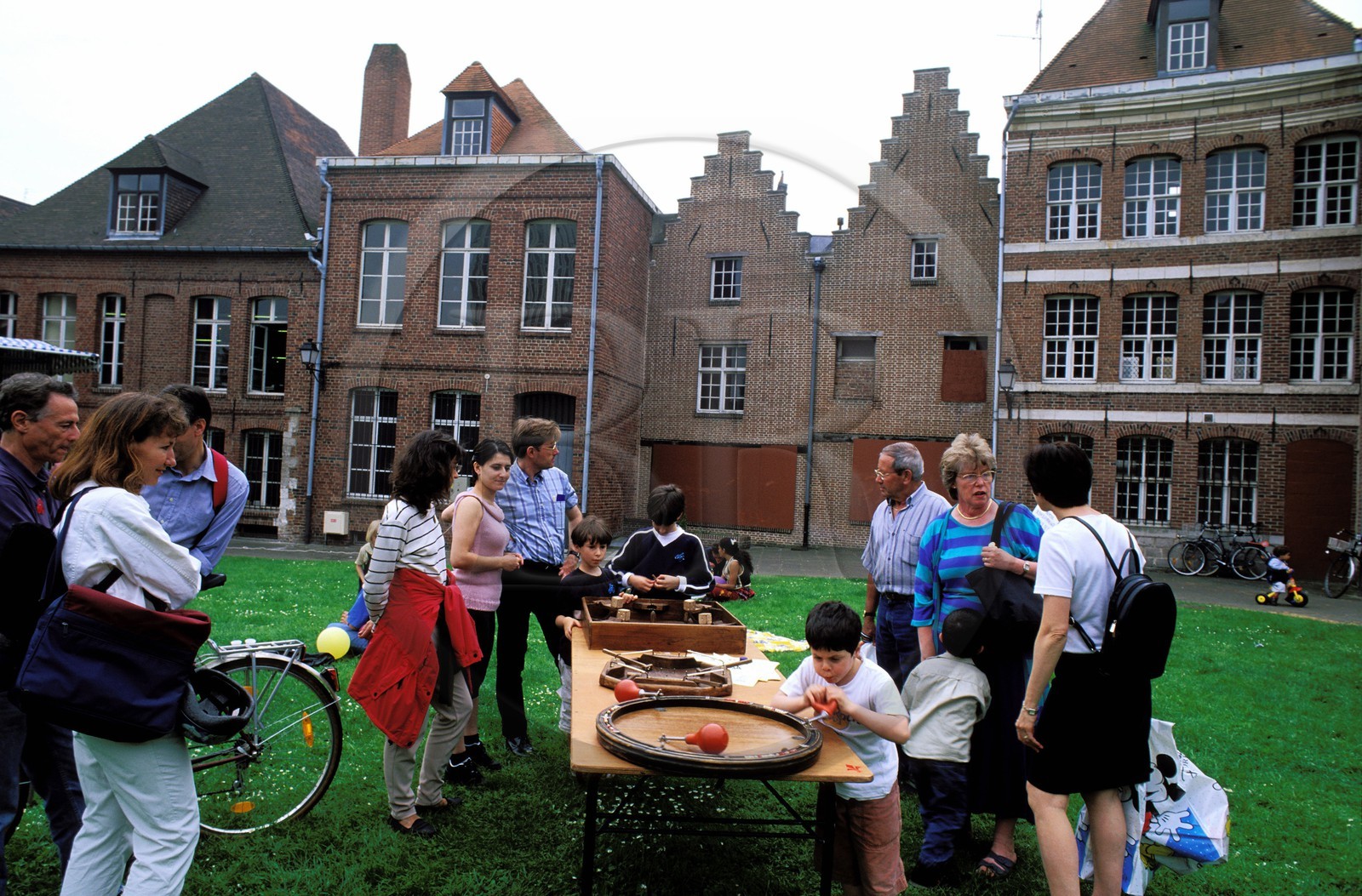 France, Nord, Lille, behind Hospice Comtesse, traditional games of northern France played during a local celebration