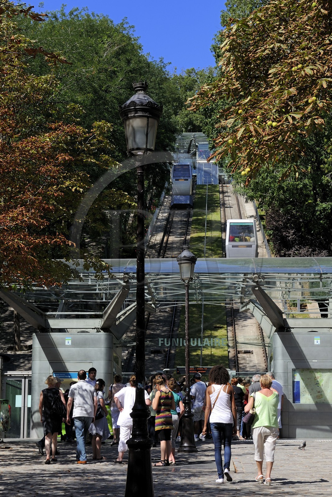 France, Paris, Montmartre, funicular going up to the top of butte Montmartre and Sacre-Cœur Basilica