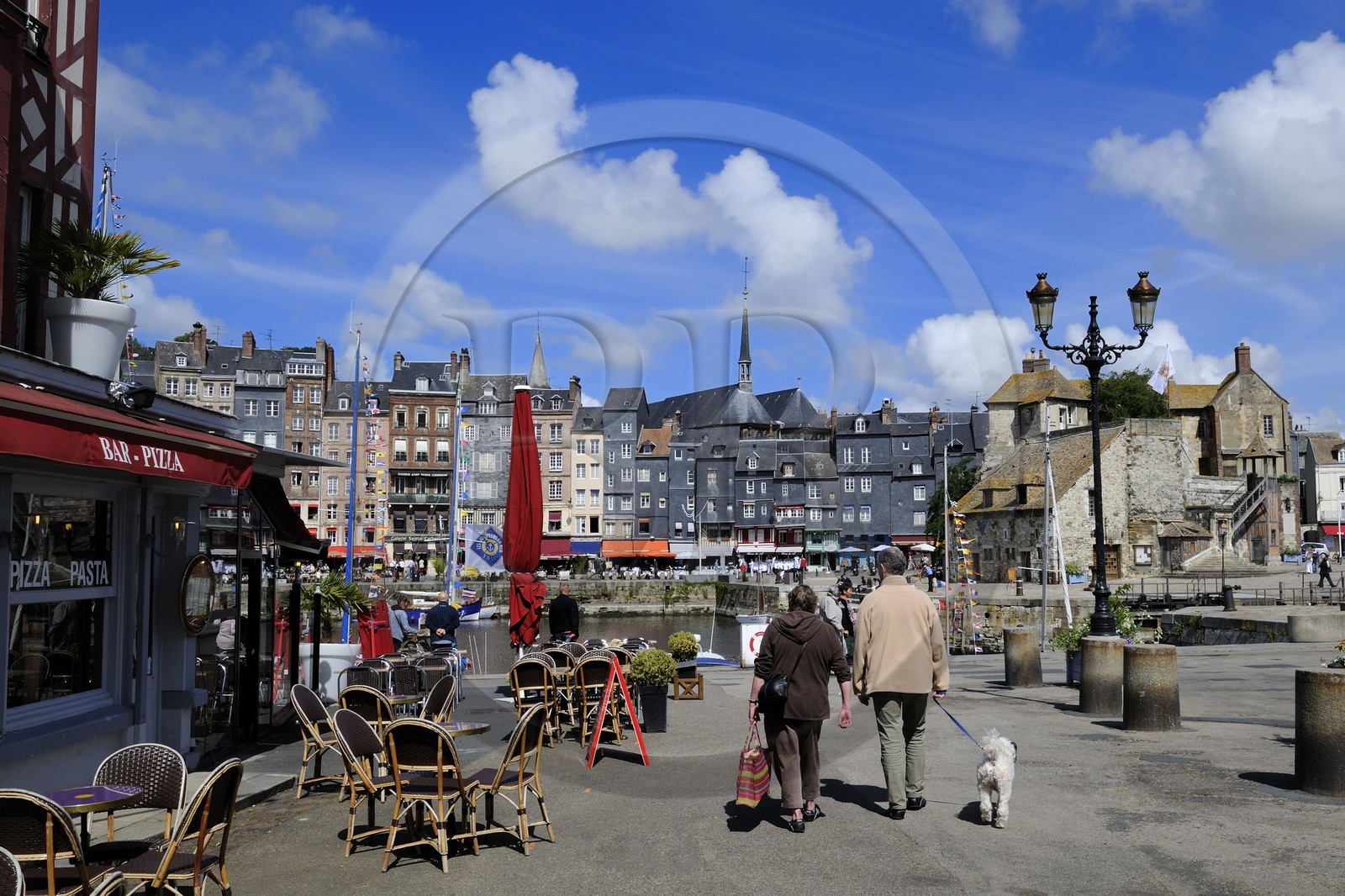 France, Calvados (14), Honfleur, la lieutenance du Vieux-Bassin du quai de la Quarantaine