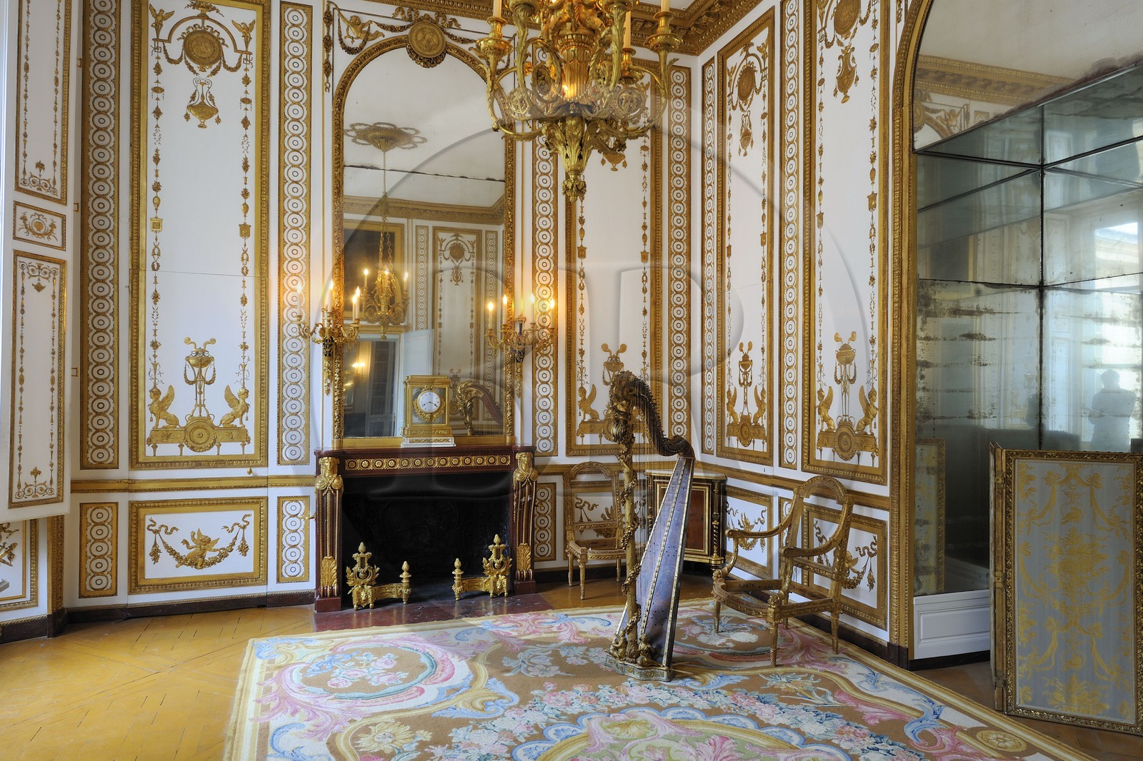 France, Yvelines (78), château de Versailles, classé Patrimoine Mondial de l'UNESCO, cabinets intérieurs de la Reine, le cabinet doré de Marie-Antoinette