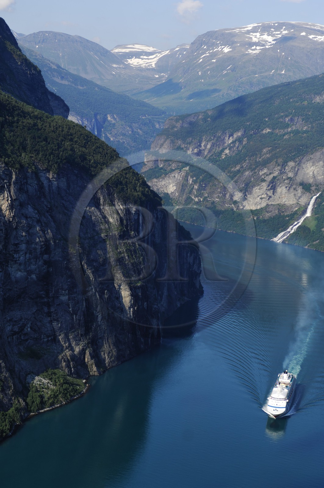 Norway, More Og Romsdal, cruise ship in the Geirangerfjord (aerial view)