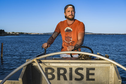 France, Herault, Etang de Thau, Meze, shellfish producers Quentin and Emmeline, Quentin Ovise