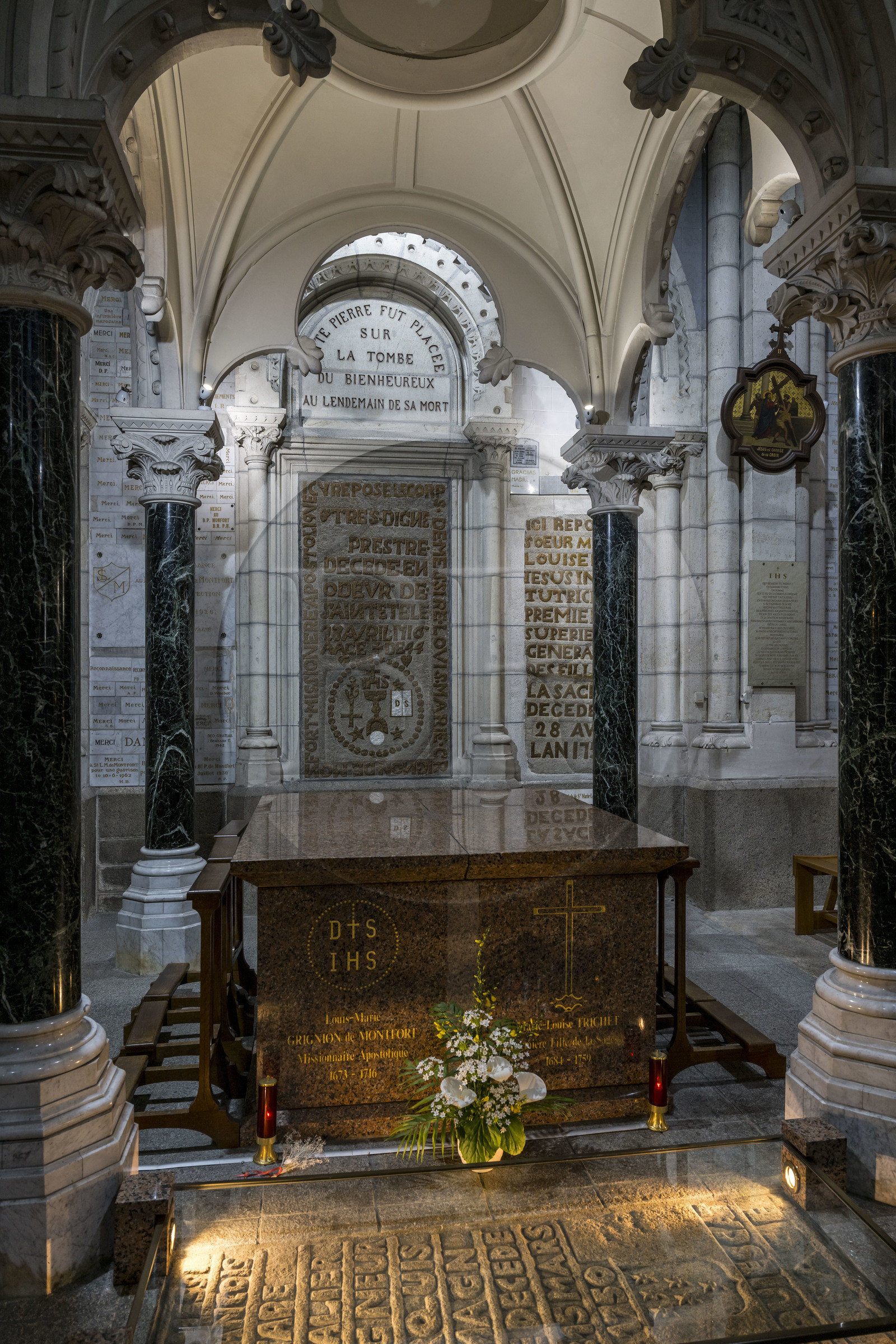 France, Vendée (85), Saint-Laurent-sur-Sèvre, la basilique de Saint-Laurent-sur-Sèvre et le tombeau du père Louis Marie Grignion de Montfort