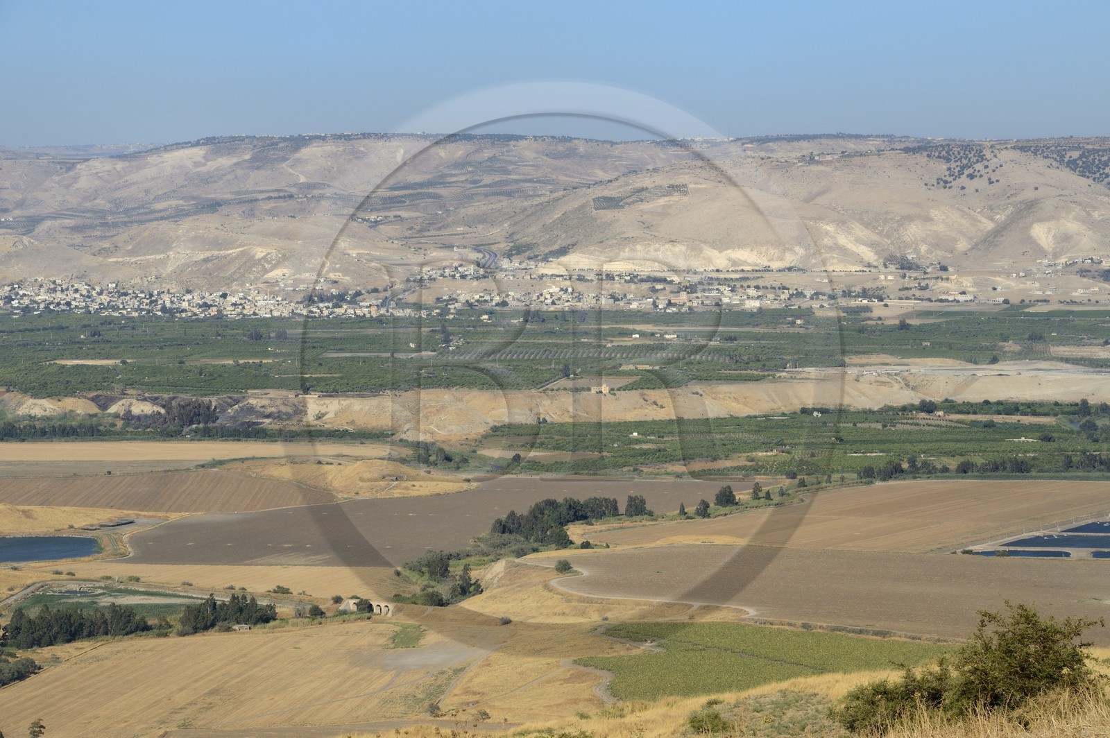 Israel, Northern District, Lower Galilee, the Jordan River valley and the mountains of Jordan in the background