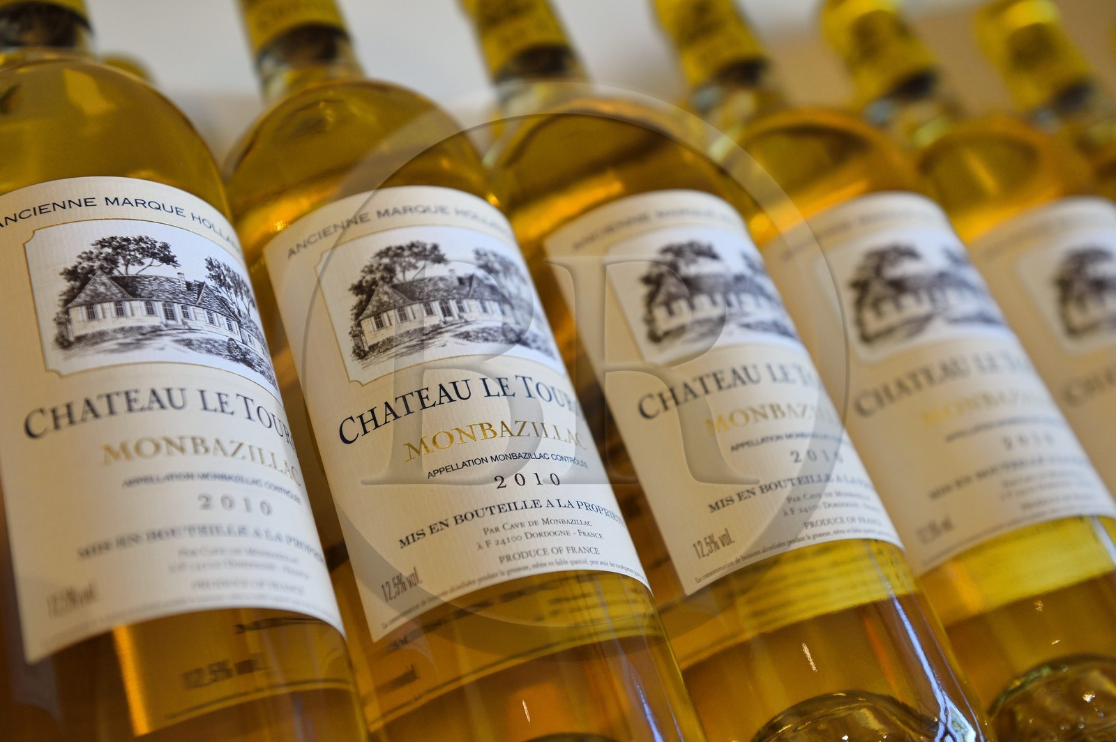 France, Dordogne (24), Périgord Pourpre, Monbazillac, Chateau de Monbazillac, la cave coopérative