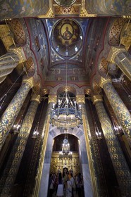 Roumanie, Valachie, Muntenie, le monastère de Curtea de Arges datant du XVIème siècle est aujourd'hui une église épiscopale qui abrite la nécropole des premiers rois de Roumanie