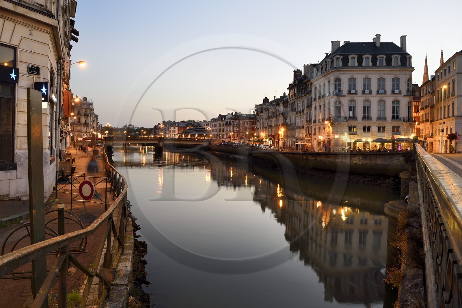France, Pyrenees Atlantiques, Basque Country, Bayonne, the Nive river banks