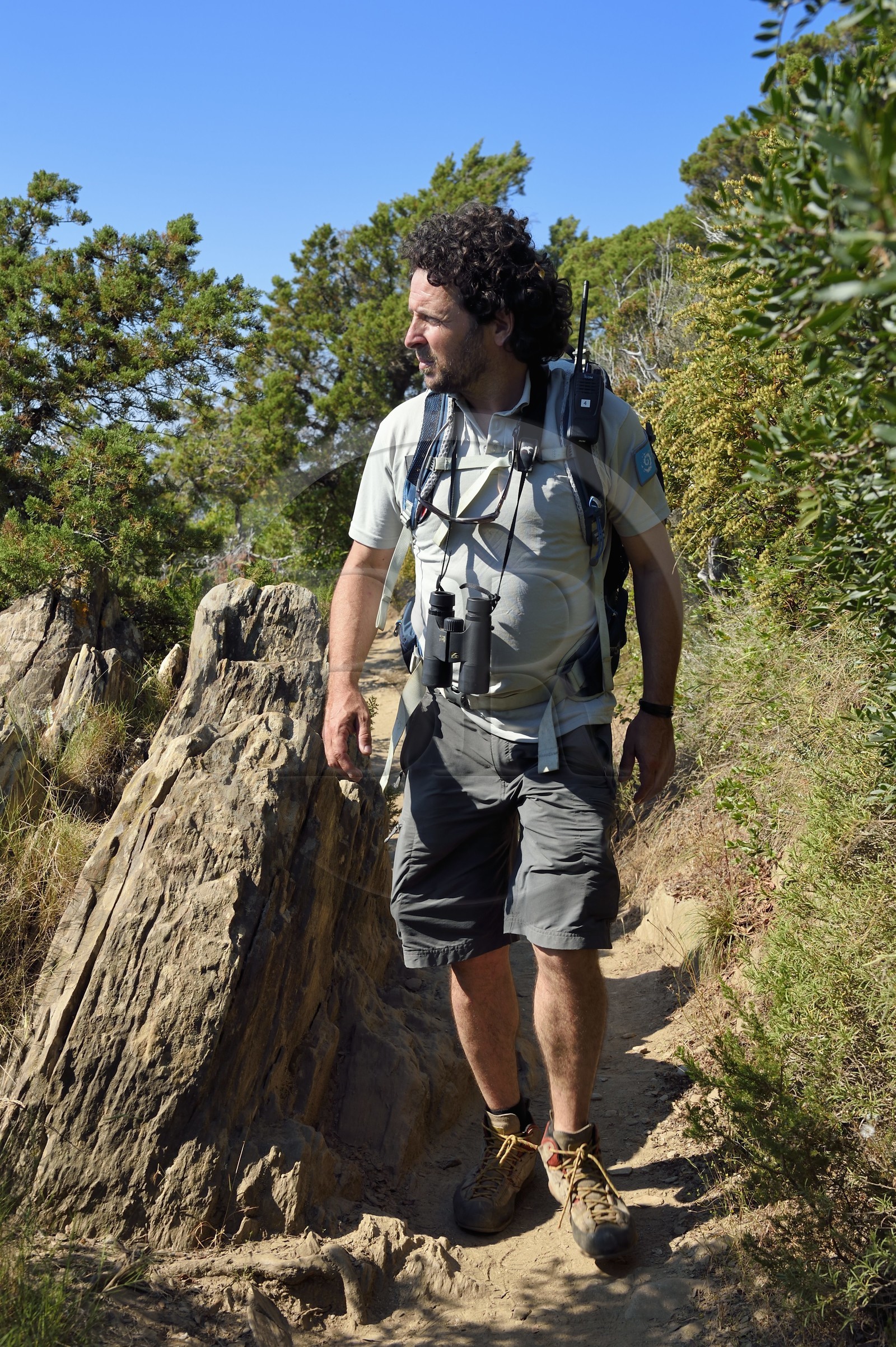 France, Var (83), Iles d'Hyères, Parc national de Port Cros, Ile de Port-Cros, Johann Cerisier, garde moniteur du parc national de Port-Cros en tournée de surveillance