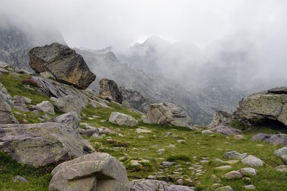 France, Alpes-Maritimes, parc national du Mercantour (Mercantour National Park), the Vallee des Merveilles (Valley of Wonders) scattered with thousands of rupestral engravings of the Bronze Age, the Cime des Lacs (2510m) mountain