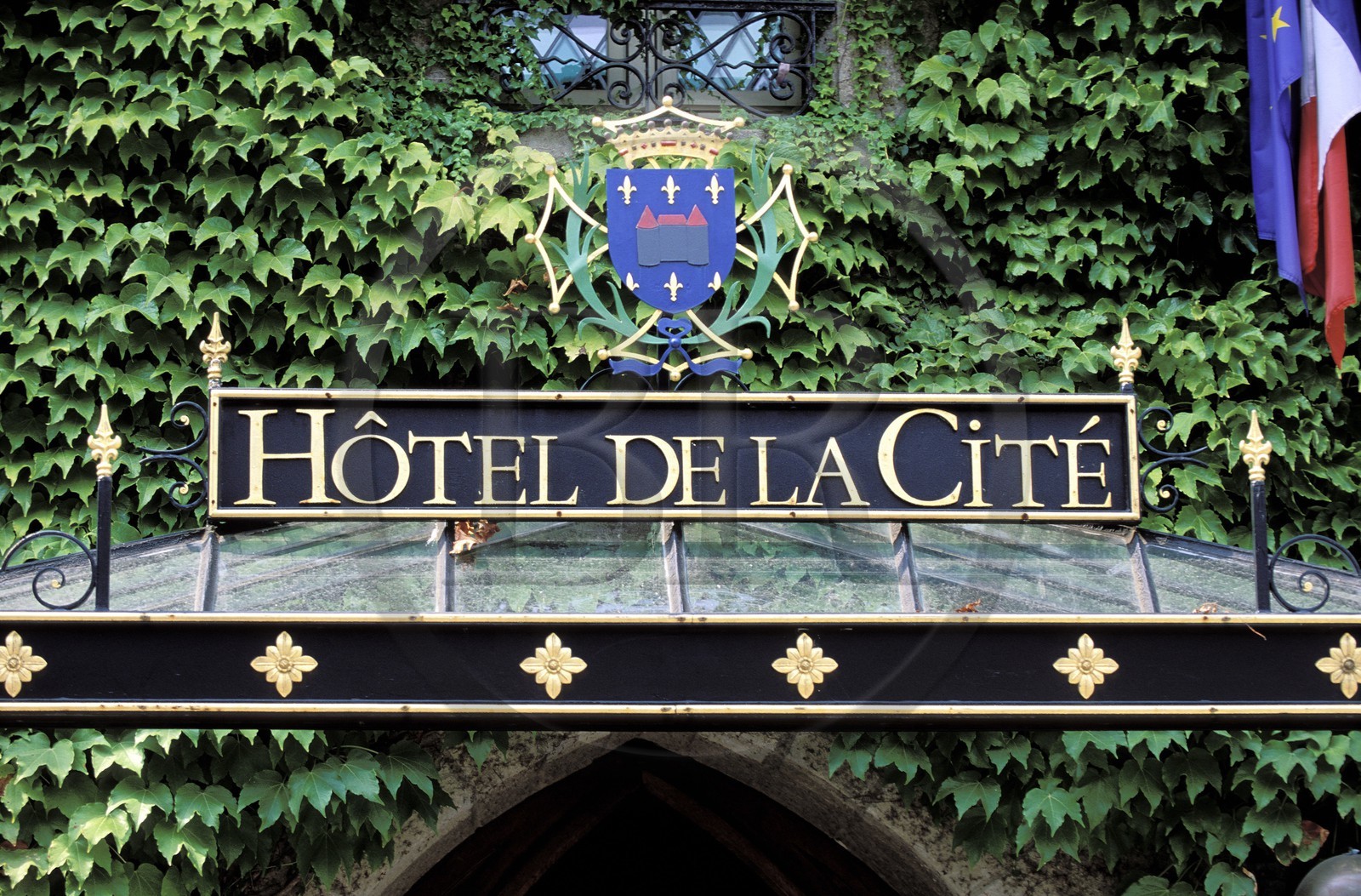France, Aude (11), Carcassonne, dans les rues de la cité