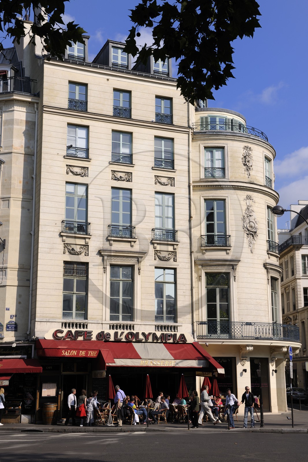 France, Paris (75), café boulevard des Capucines
