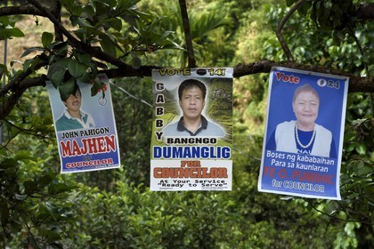 Philippines, province d'Ifugao, région de Banaue, village de Cambulo, affiches pour des éléctions