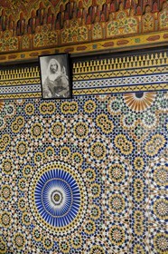 Maroc, Moyen Atlas, Fès, ville impériale, médina classée Patrimoine Mondial de l'UNESCO, Fès el Bali, (palais) Dar Ba Mohamed Chergui avant restauration, zelliges