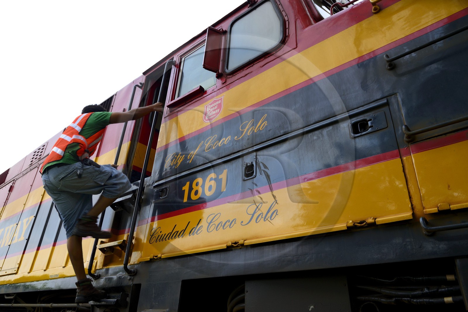Panama, Panama Canal Railway au départ de Panama City, ligne de train historique qui relie la ville de Panama et Colon en longeant le canal de Panama et traversant l'isthme