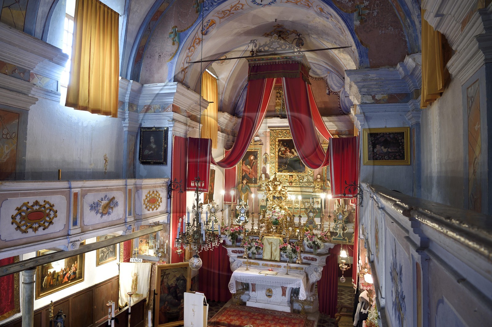 France, Alpes-Maritimes (06), vallée de la Roya (arrière-pays niçois), au pied du parc national du Mercantour, Tende, chapelle de la Miséricorde, chapelle des Pénitents noirs