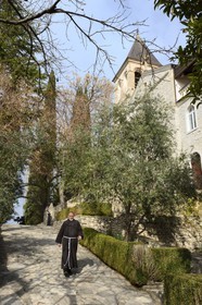 Croatie, Dalmatie, Parc national de Krka, monastère franciscain de l’îlot Visovac, l'église