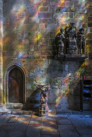 France, Côtes-d'Armor, Tréguier, Saint Tugdual Cathedral, statue of Saint Yves between the rich and the poor (in Breton dress)