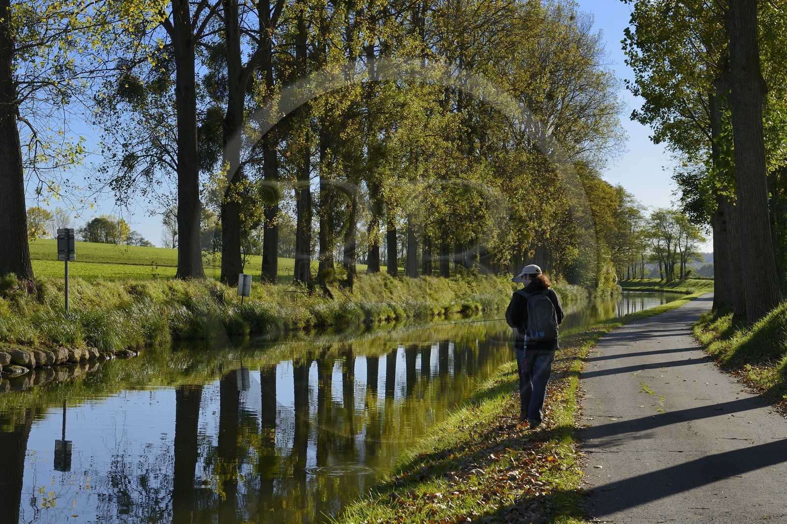 France, Seine-et-Marne (77), Précy-sur-Marne, le canal de l'Ourcq