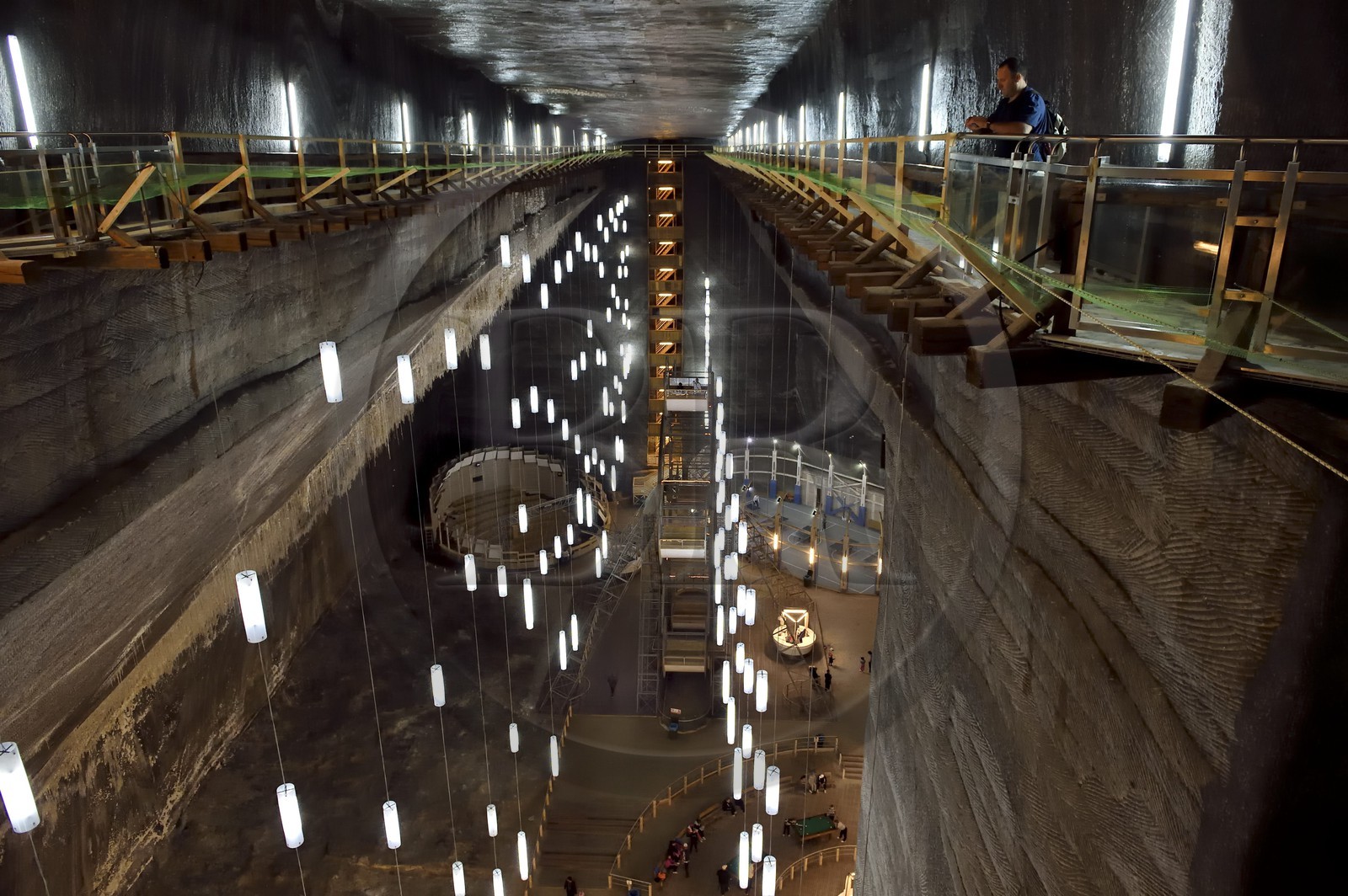 Roumanie, Transylvanie, région de Cluj, Turda, ancienne mine de sel de Turda dont l'exploitation a commencée à l'époque romaine, transformée en centre de loisirs et de santé