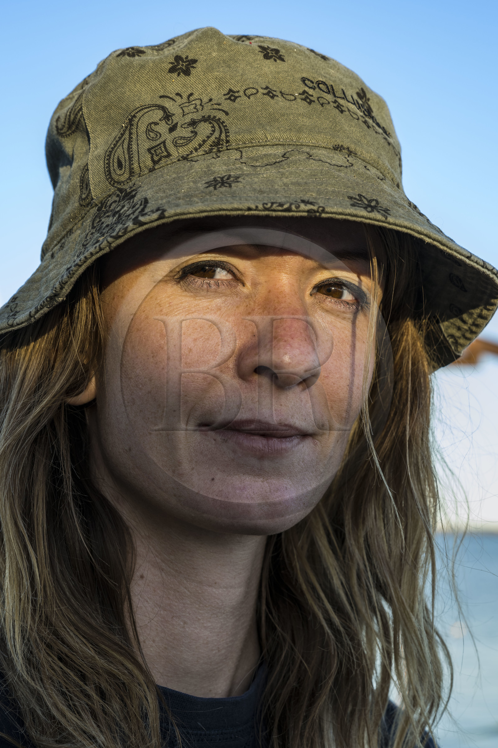 France, Herault, Etang de Thau, Meze, shellfish producers Quentin and Emmeline, Emmeline Rigal