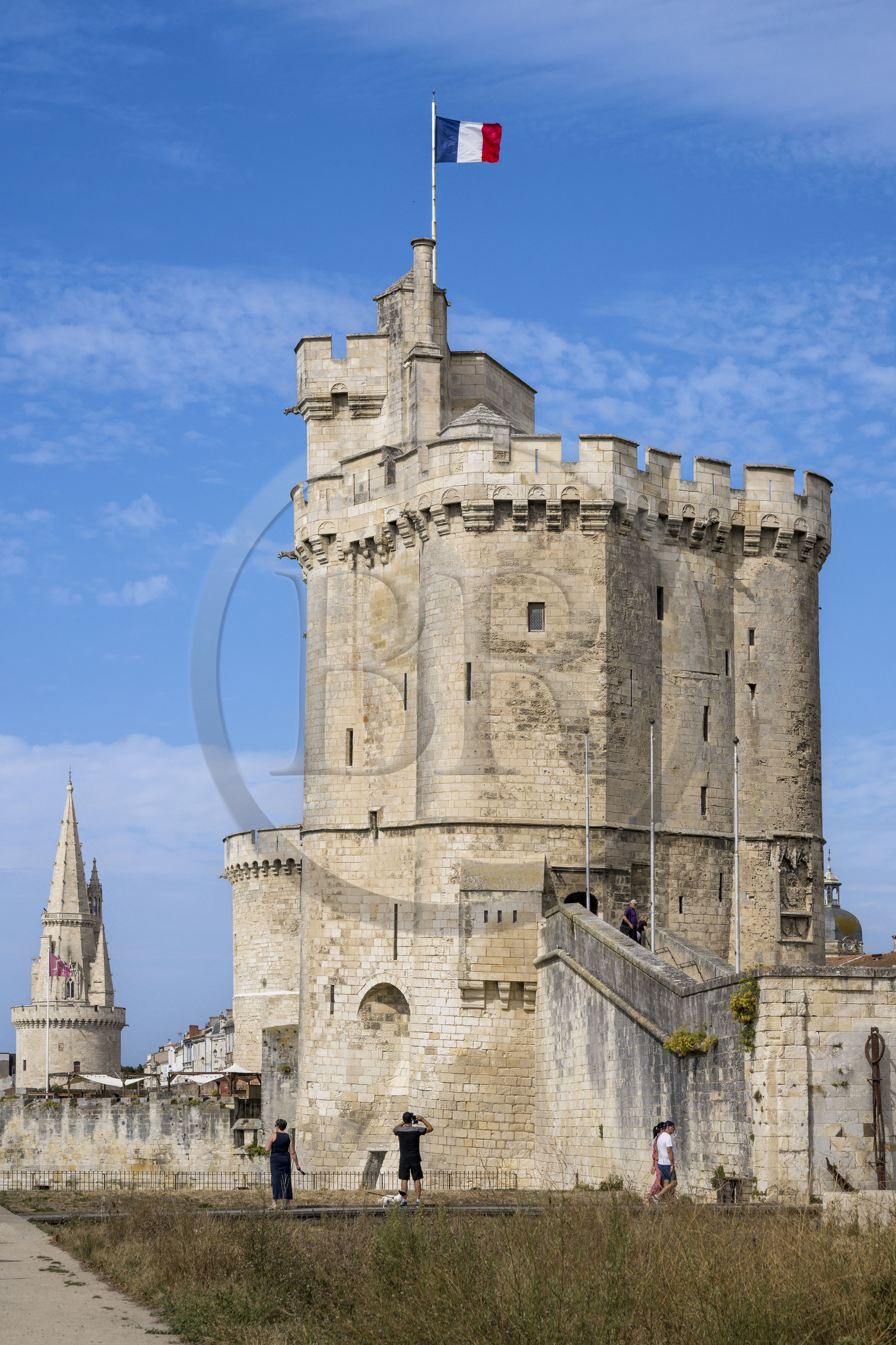 France, Charente Maritime, La Rochelle, the Old Port, Tour Saint Nicolas protects the entrance to the Old Port, the Lantern Tower in the background