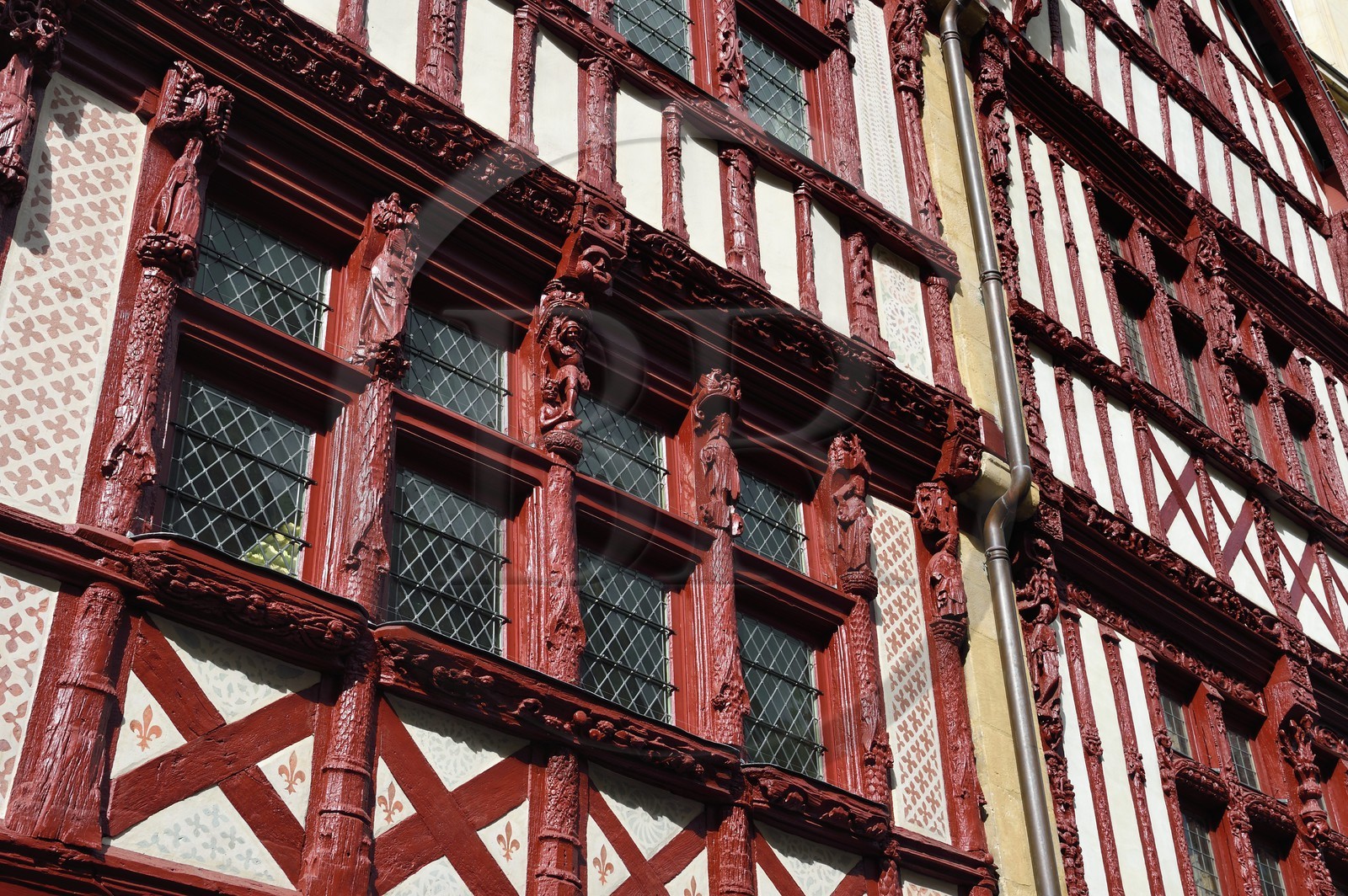 France, Calvados (14), Caen, maisons à pans de bois du XVIe siècle situées aux 52 et 54 rue Saint-Pierre