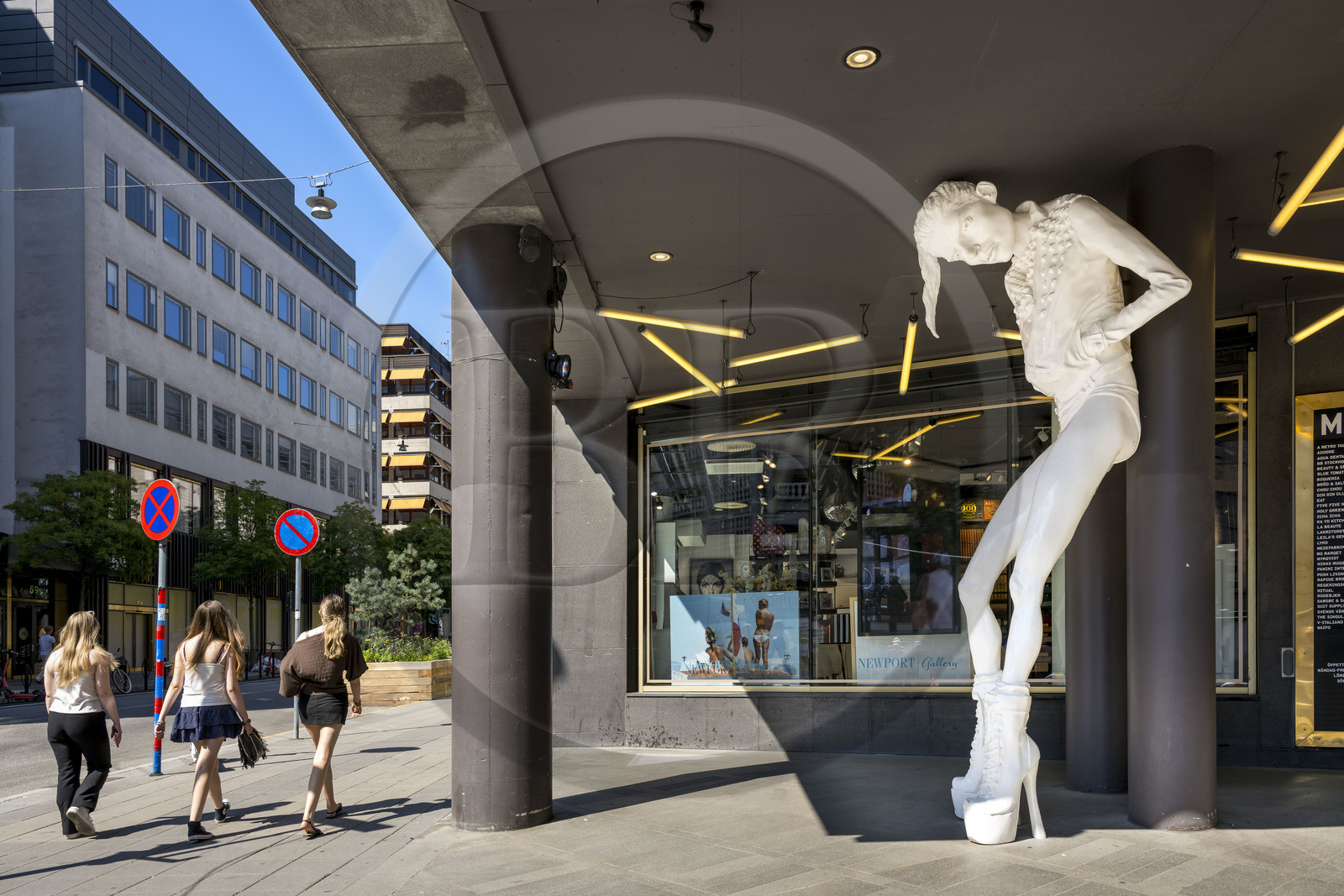 Suède, Comté de Stockholm, Stockholm, Norrmalm, la galerie commercante Mood abritant des restaurants, des cafés et des magasins uniques dont de nombreuses boutiques de design nordique