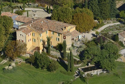 France, Var, Provence Verte (Green Provence), Bras village next to Saint Maximin, Le Peyrourier - une campagne en Provence Bed and Breakfast (aerial view)