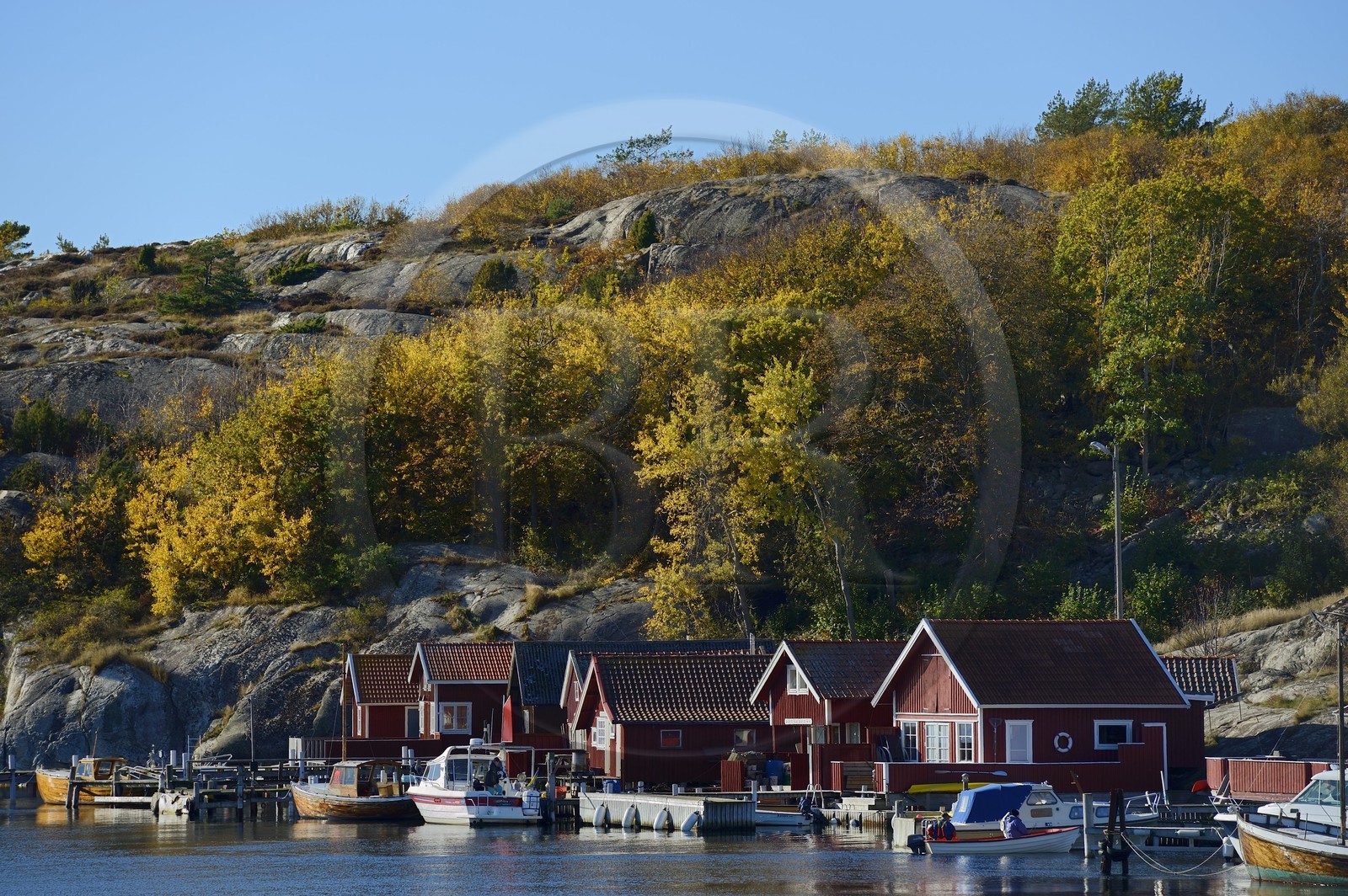 Suède, Västra Götaland, Iles Koster, le detroit de Koster à Vastra bryggan sur l'Ile de Nordkoster