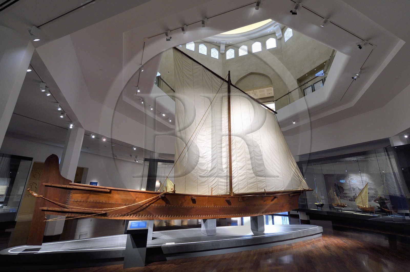 Sultanat d'Oman, Mascate, vieille ville de Mascate, le musée national d'Oman expose des éléments historiques et patrimoniaux du sultanat, Badan Sayyad, boutre du XIXeme siècle