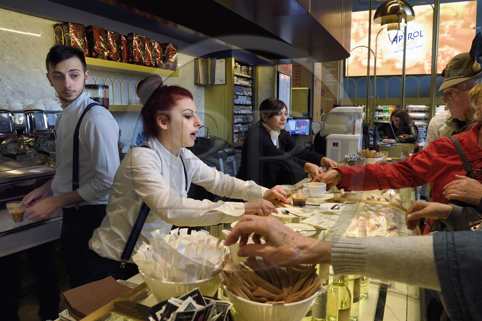 Italy, Lombardy, Milan, Piazza del Duomo, Galleria Vittorio Emanuele II, Café Motta