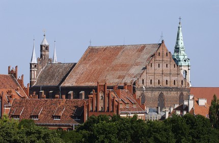 Poland, Kujavia-Pomerania, city of Torun, roofs of the city and church Our-Lady