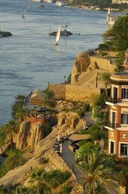 Egypte, Haute Egypte, Nubie, vallée du Nil, Assouan, l'hotel Old Cataract dominant le Nil