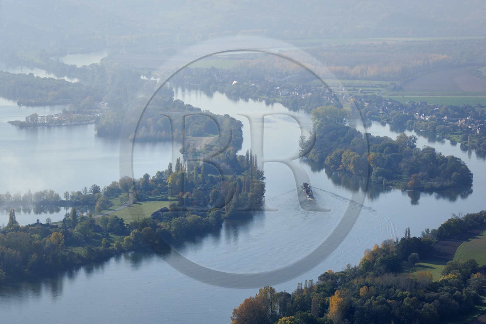 France, Eure (27), la Seine à Muids en aval des Andelys (vue aérienne)