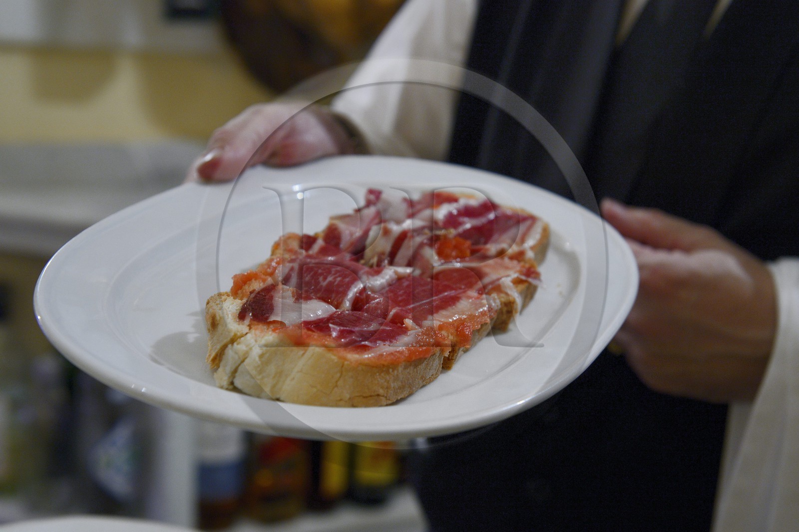 Espagne, Andalousie, Séville, La Casa de Manolo Leon Restaurant et Bar, Pan con jamon (pain toasté, huile d'olive, pulpe de tomate et jambon 5J)