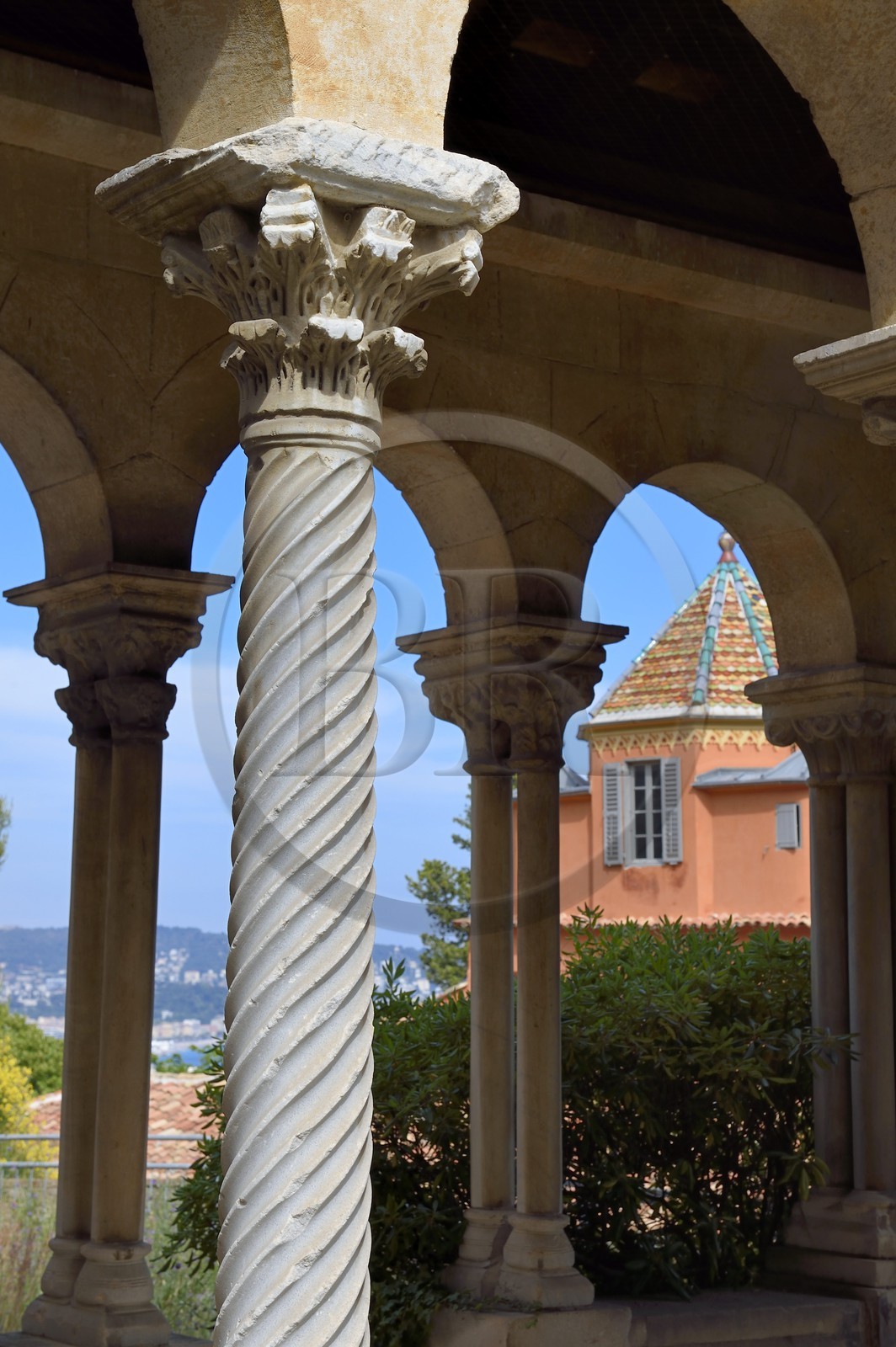 France, Alpes-Maritimes (06), Nice, colline de Fabron, Abbaye de Roseland, ancien cloitre de l'église de la Daurade à Toulouse