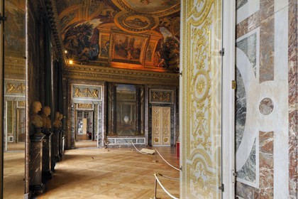 France, Yvelines (78), château de Versailles, classé Patrimoine Mondial de l'UNESCO, les Grands Appartements, salon de Venus