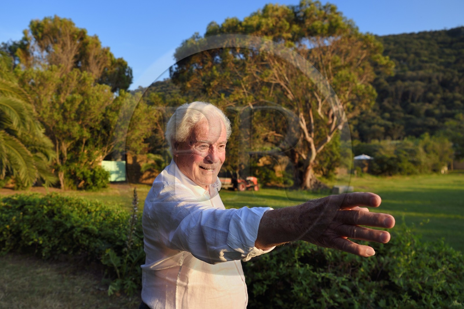France, Var (83), Iles d'Hyères, Parc national de Port Cros, Ile de Port-Cros, Pierre Buffet né en 1930 dirige l'Hotel du Manoir depuis les années 1960
