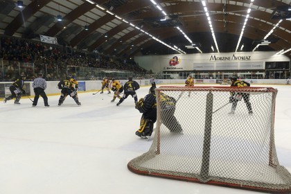 France, Haute-Savoie (74), Morzine, match de hockey sur glace du Hockey Club Morzine-Avoriaz appelé les Pingouins