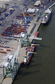 France, Seine-Maritime (76), le Grand Port Maritime de Rouen à Grand-Couronne (vue aérienne)