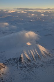 Norway, Svalbard, Spitzbergen, Longyearbyen, mountains of the southern region glacial landscape in the Sør-Spitsbergen National Park (aerial view)