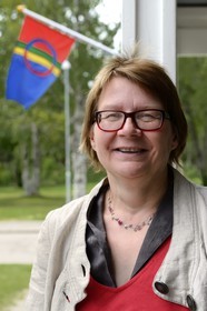 Suède, Comté de Vasterbotten, Umea, le Vasterbotten museum de Gammlia, Samiid Riikkasearvi responsable culturelle auprès de l'organisation du peuple indigène Sami