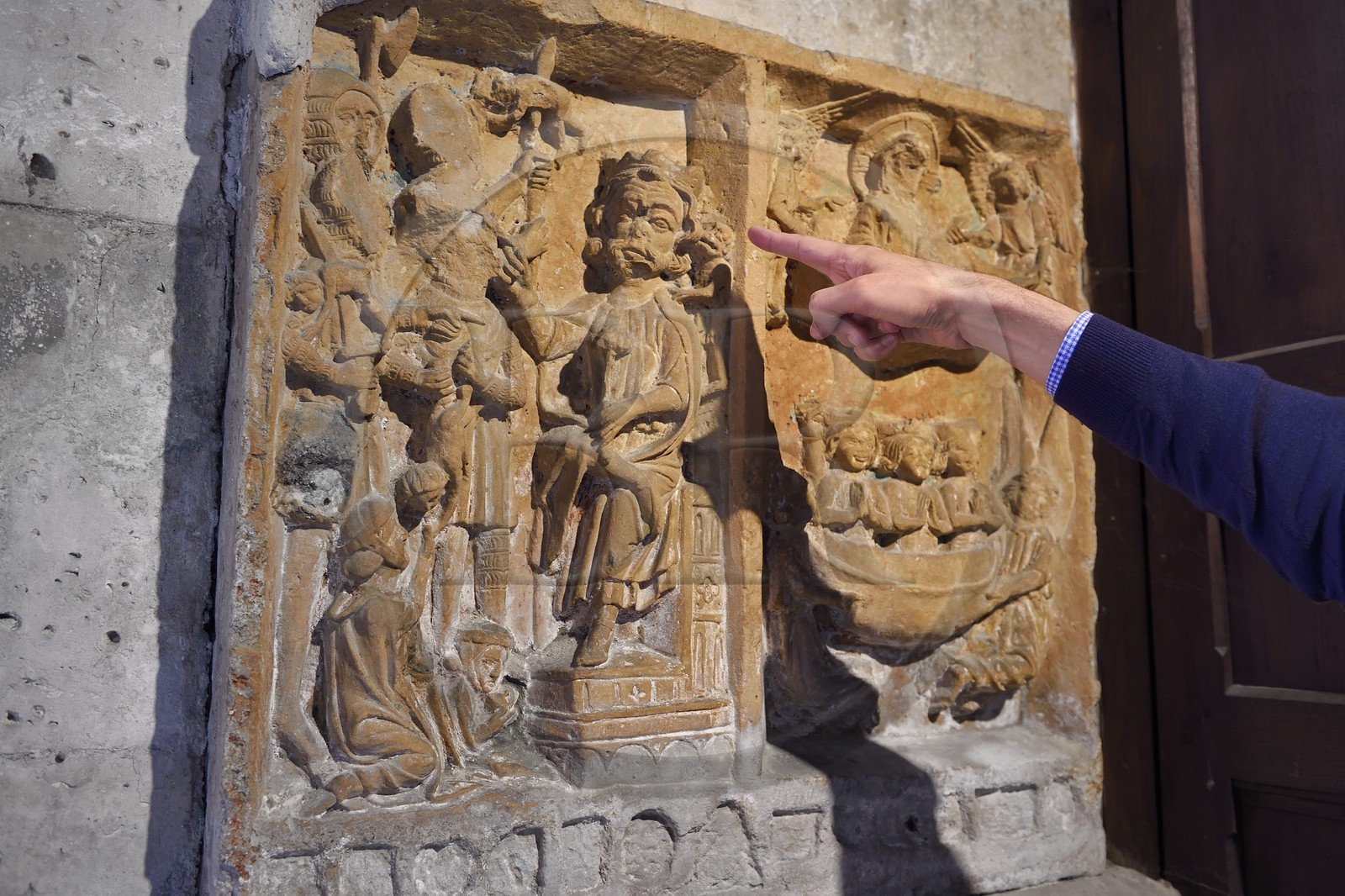 France, Dordogne (24), Brantôme, l'abbaye bénédictine Saint-Pierre de Brantôme, ancienne église abbatiale, diptyque du 12ème siècle, le Massacre des Innocents